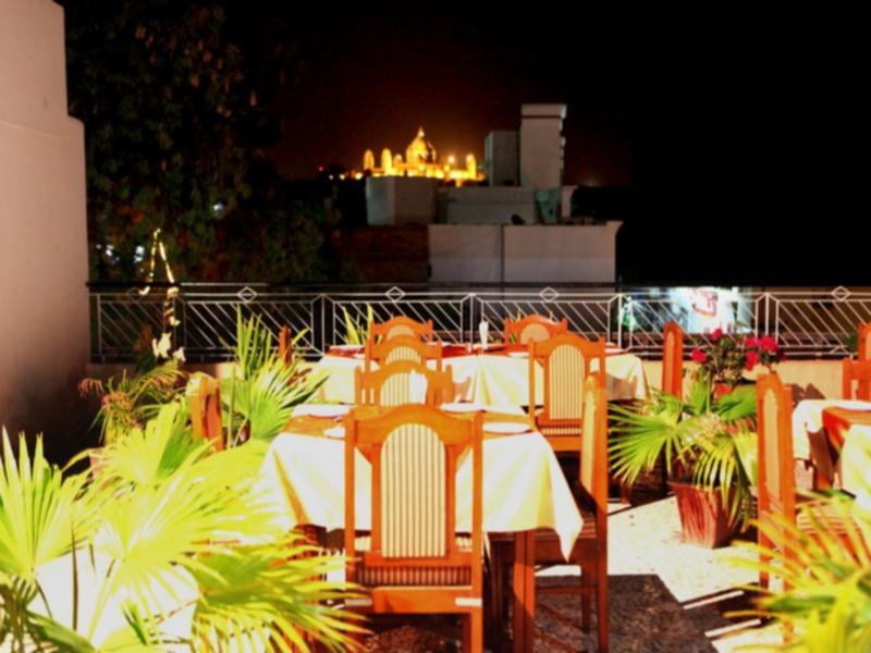 ג'ודפור Hotel Sandhu Palace מראה חיצוני תמונה